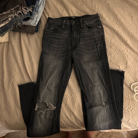 Hudson Holly High Rise Flare Jean - Picture 2 of 3